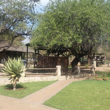 Kaya Inkuni Game Lodge Rustenburg Exterior photo