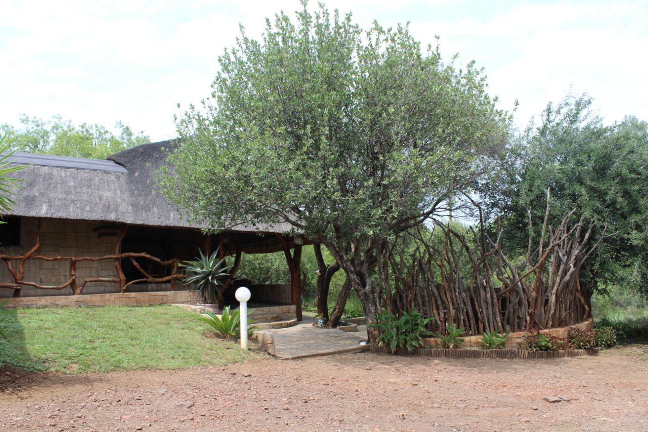 Kaya Inkuni Game Lodge Rustenburg Exterior photo