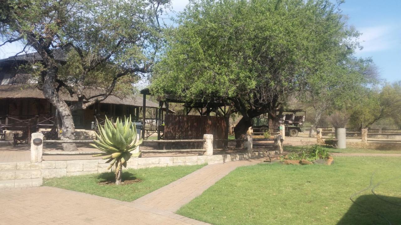 Kaya Inkuni Game Lodge Rustenburg Exterior photo